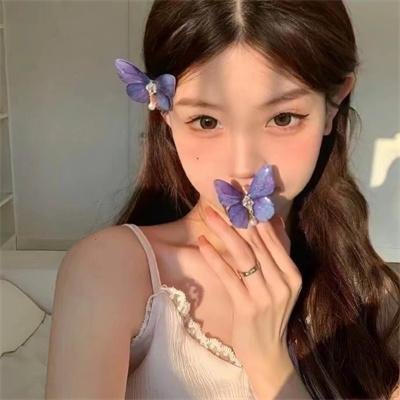 夏日午后的初缠爱恋